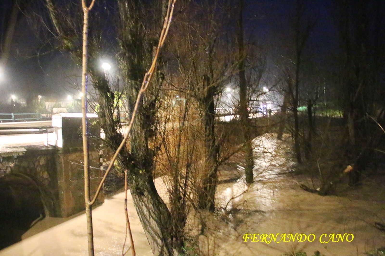 Inundación de calles en Mogón, en imágenes