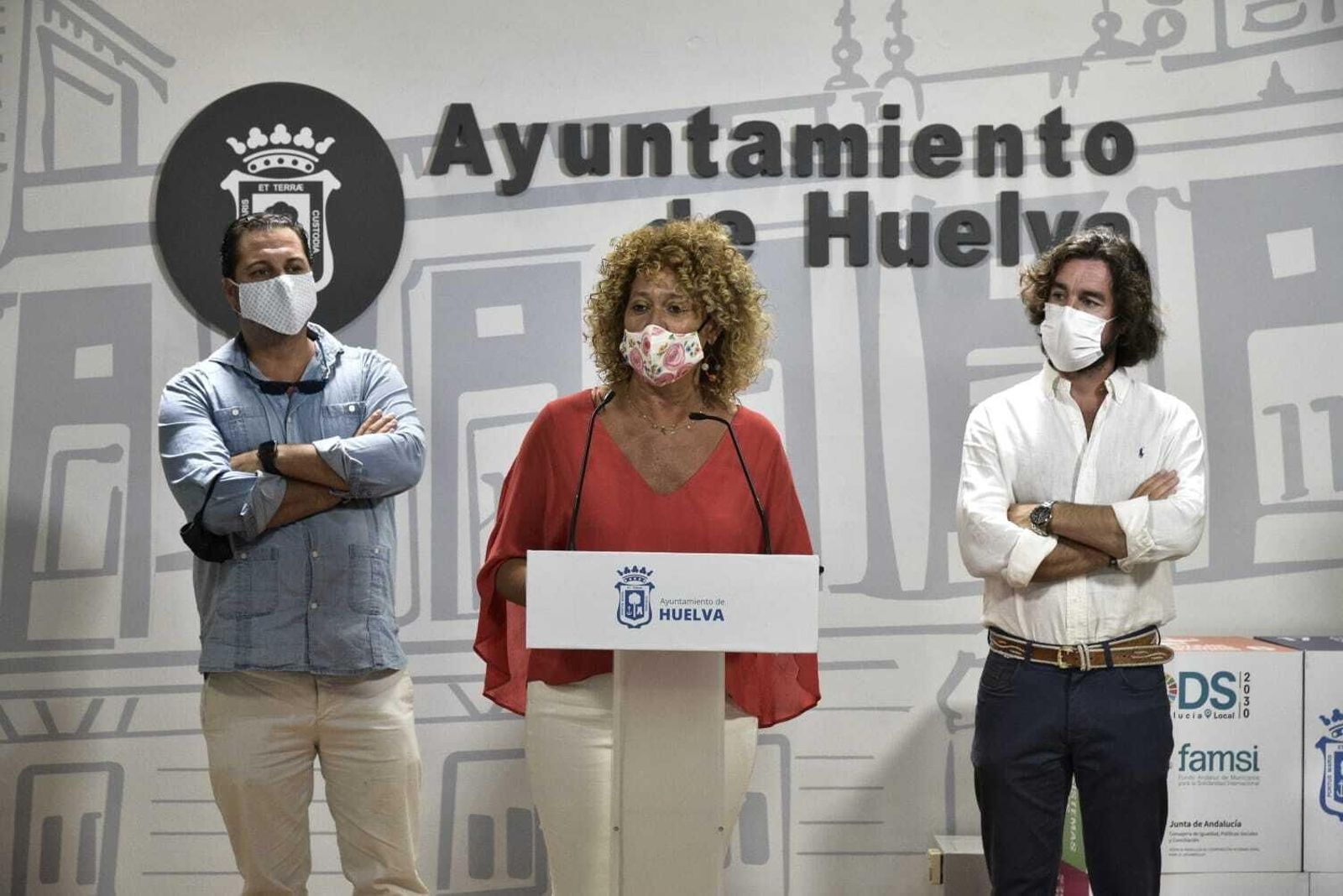 Los ediles del Grupo Popular con su presidenta, Pilar Marín, a la cabeza, en la rueda de prensa de esta mañana.