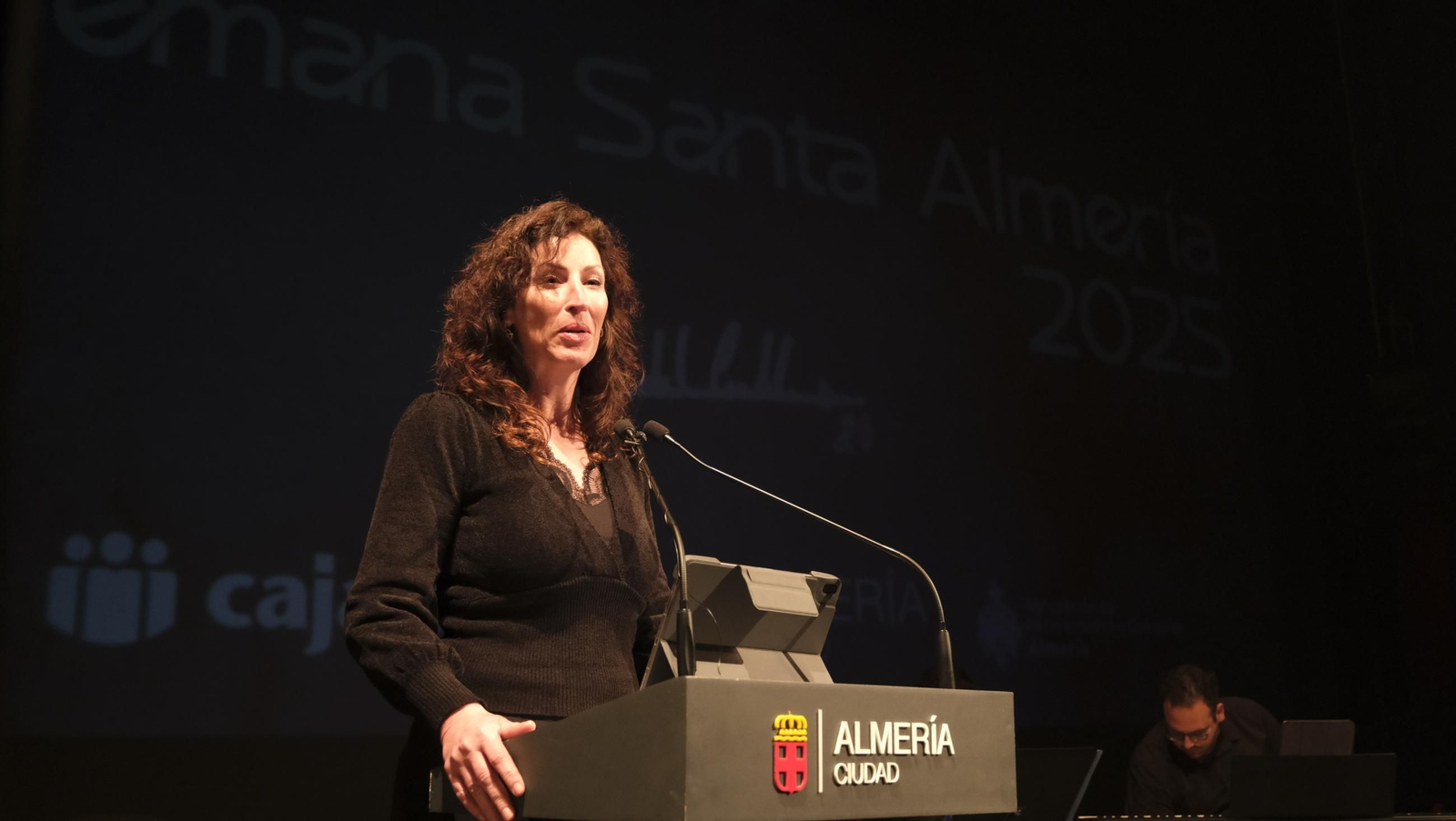 Presentación del cartel de la Semana Santa de Almería 2025, en imágenes