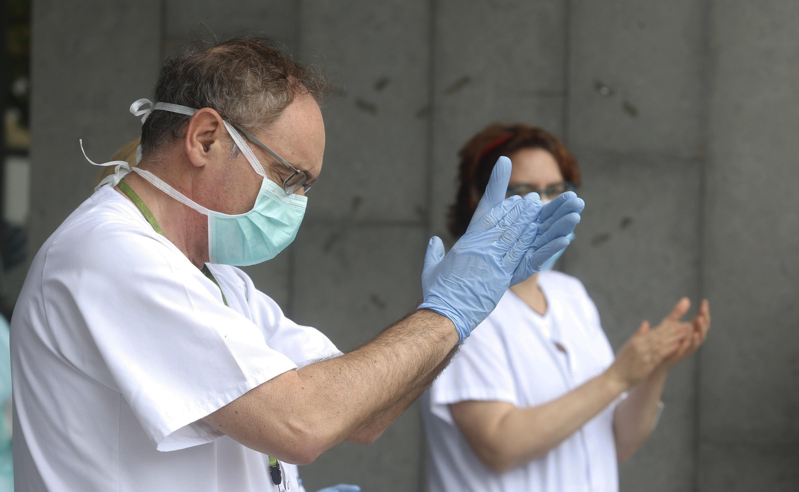 Las fotos del homenaje a los médicos fallecidos por el coronavirus celebrado en Córdoba Las fotos del homenaje a los médicos fallecidos por el coronavirus celebrado en Córdoba