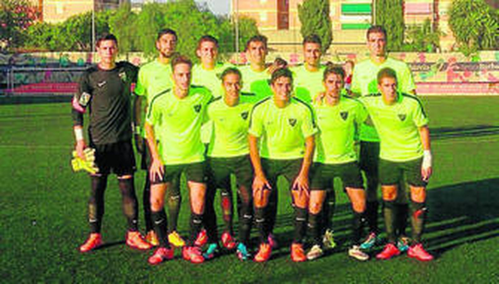 El once inicial del Atlético Malagueño en el Tiro Pichón.
