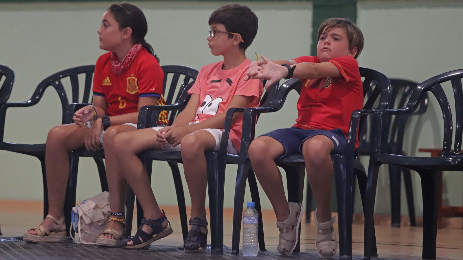 Fotos del segundo partido de baloncesto entre España sub-20 y España sub-22 en La Línea