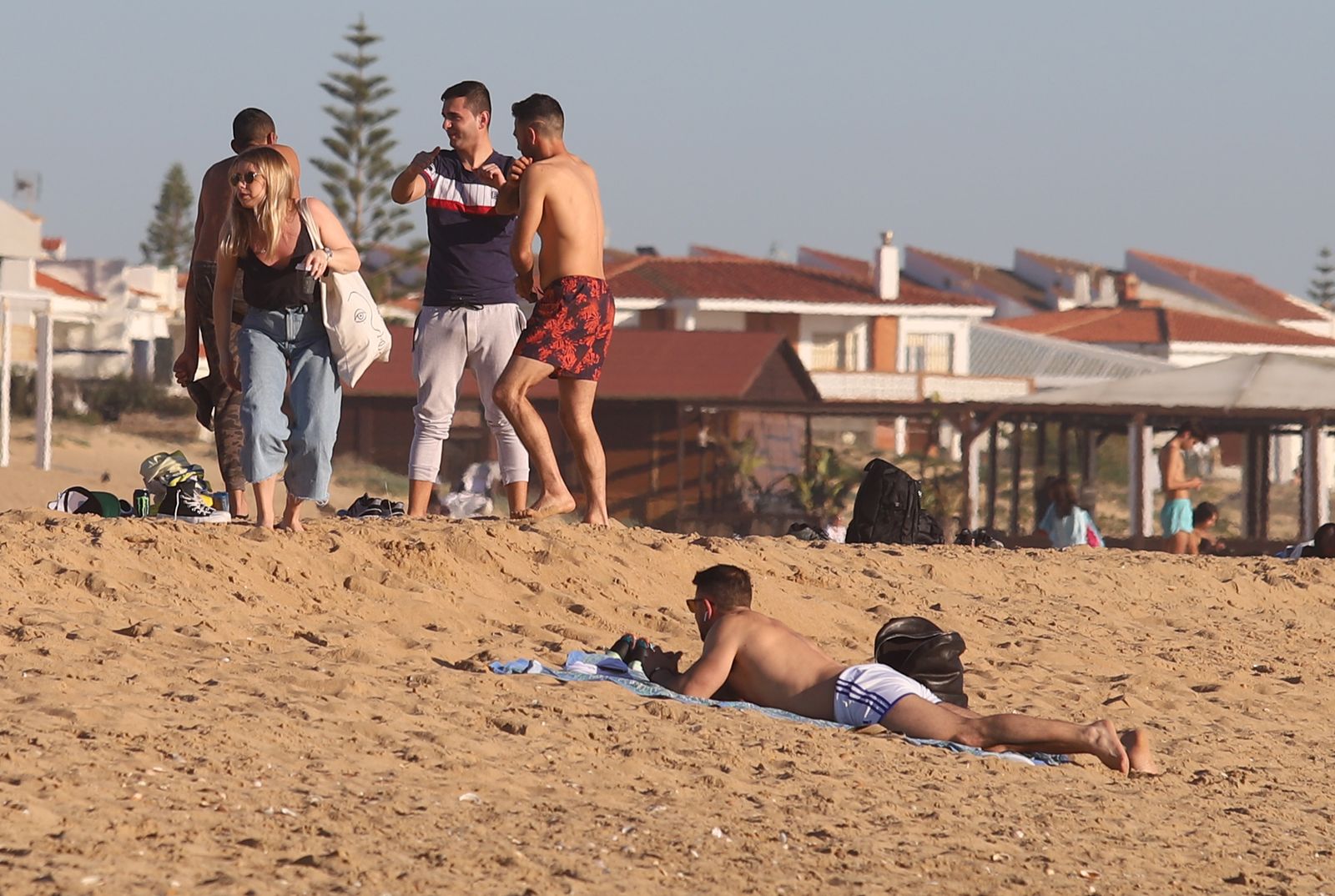 Imágenes que deja la jornada de altas temperaturas en Huelva