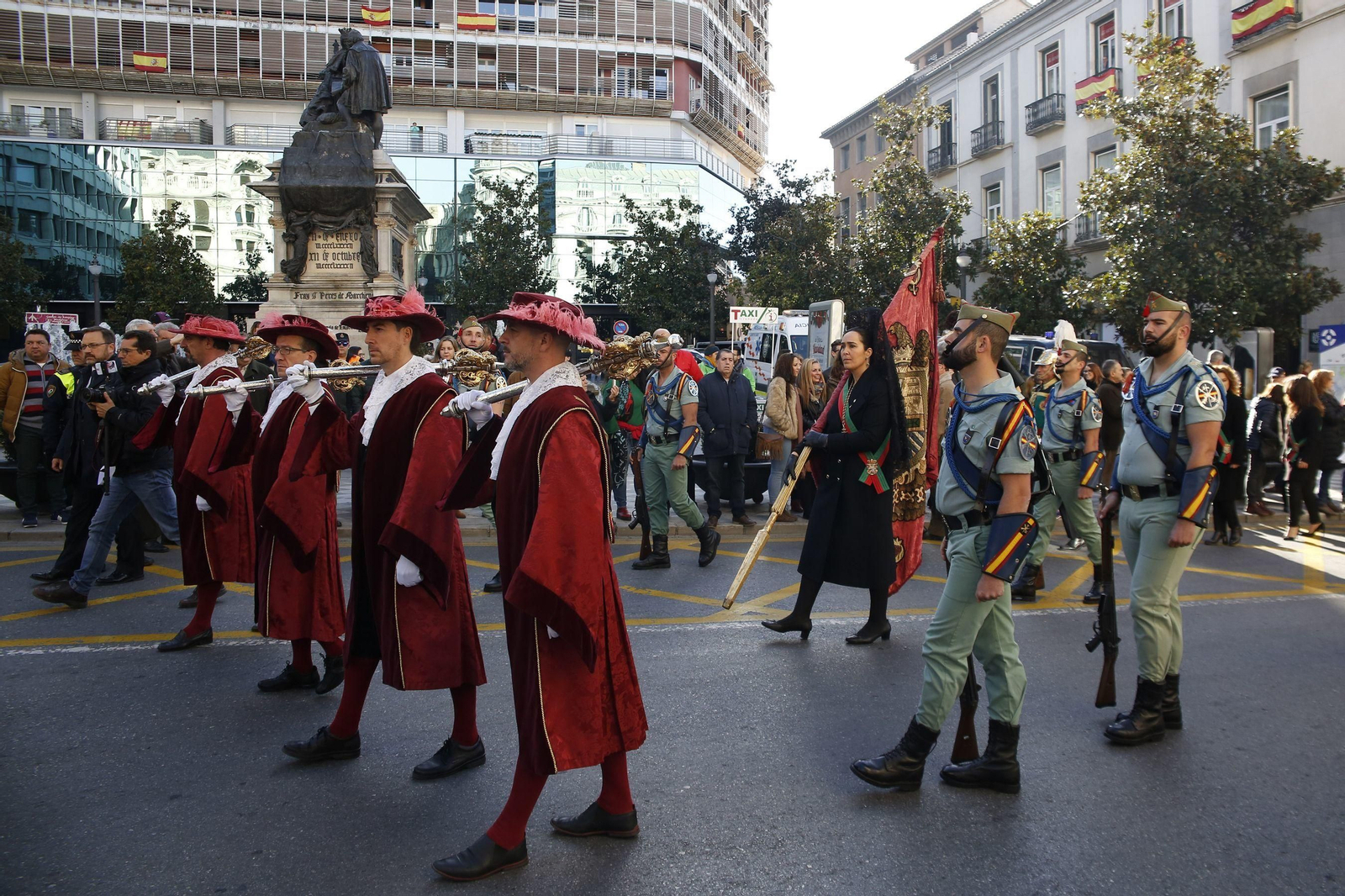 El PP repartirá 4.000 banderas de España “en defensa” del Día de la Toma