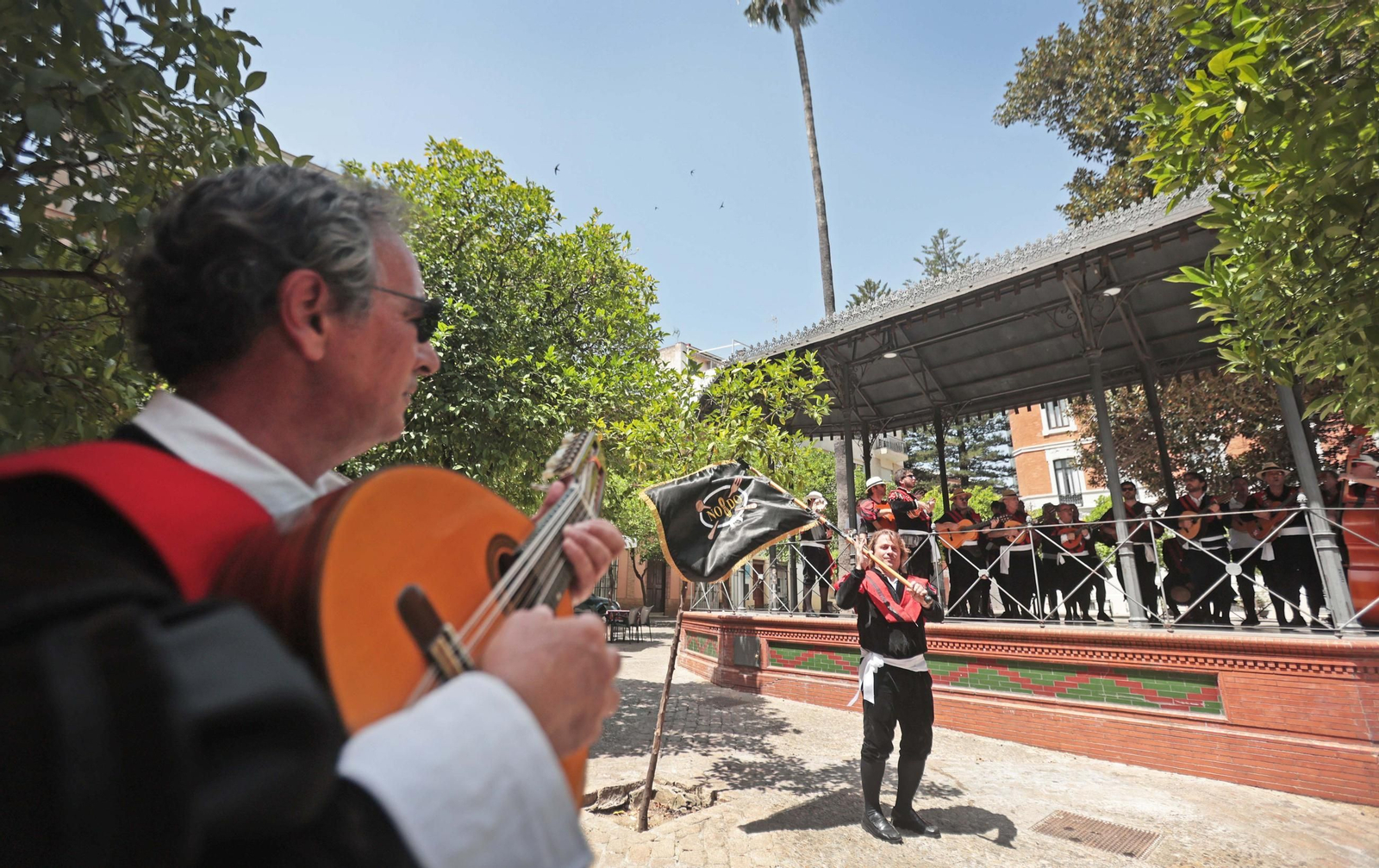 Pasacalles del Certamen de Tunas 'Ciudad de Jerez'