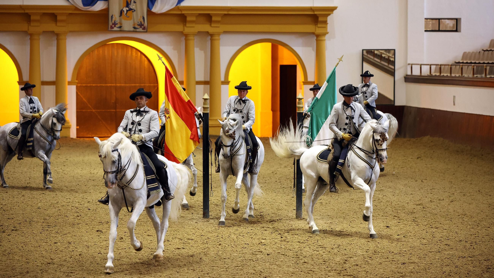Espectáculo 'Cómo bailan los caballos andaluces'. Espectáculo 'Cómo bailan los caballos andaluces'.