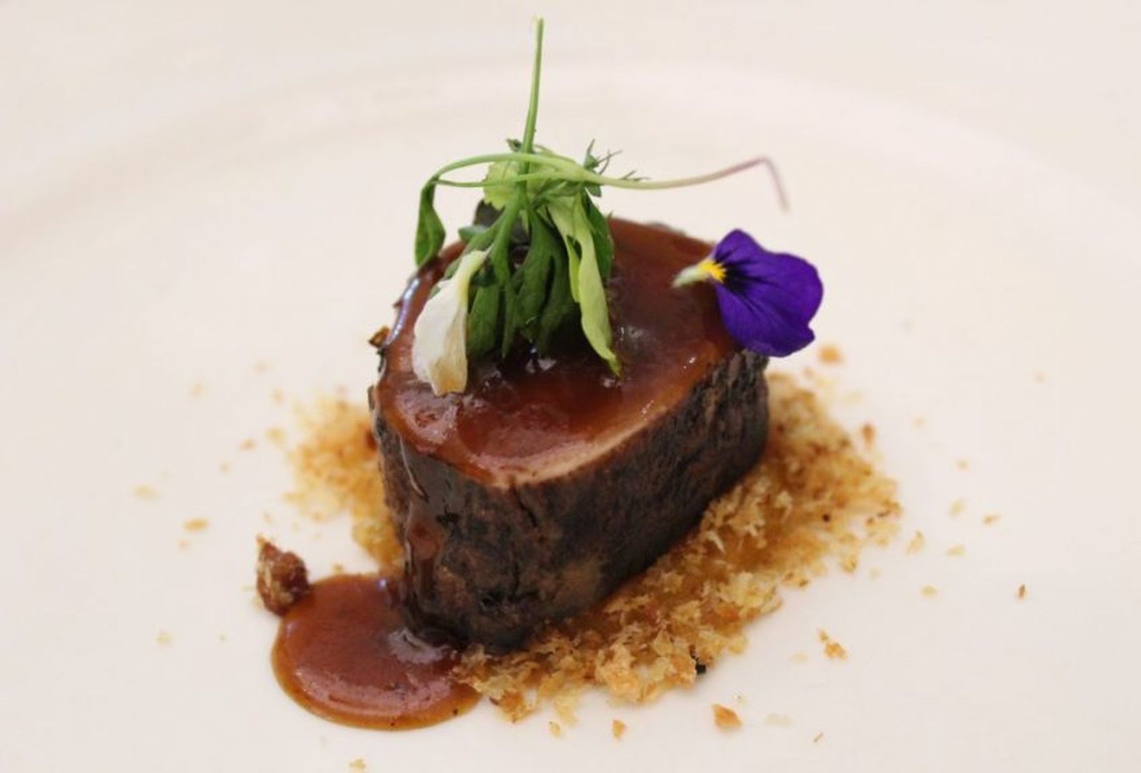 Uno de los platos de setas de la Taberna del Alabardero