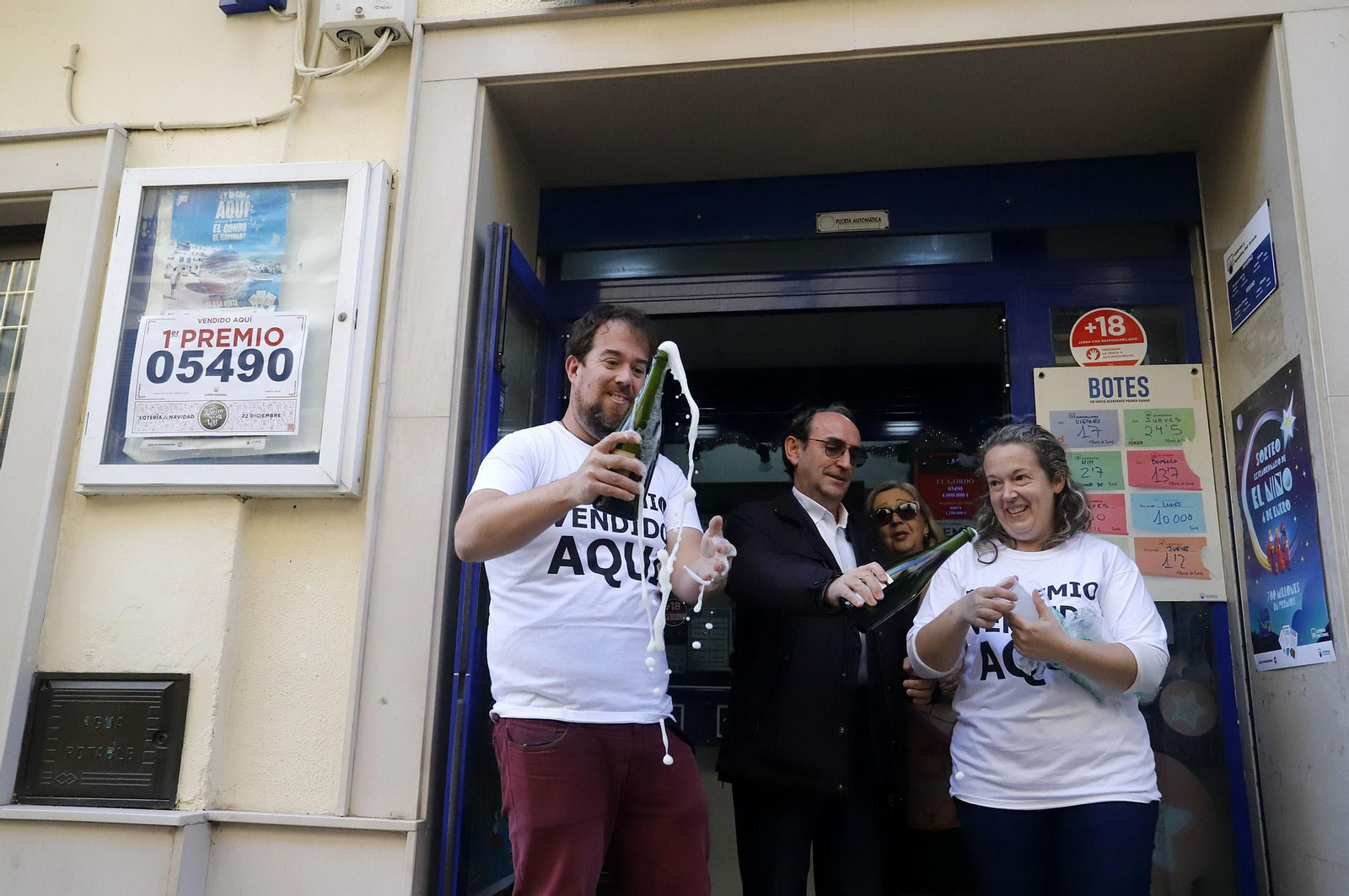 Las mejores imágenes del Gordo de la Lotería en Gibraleón