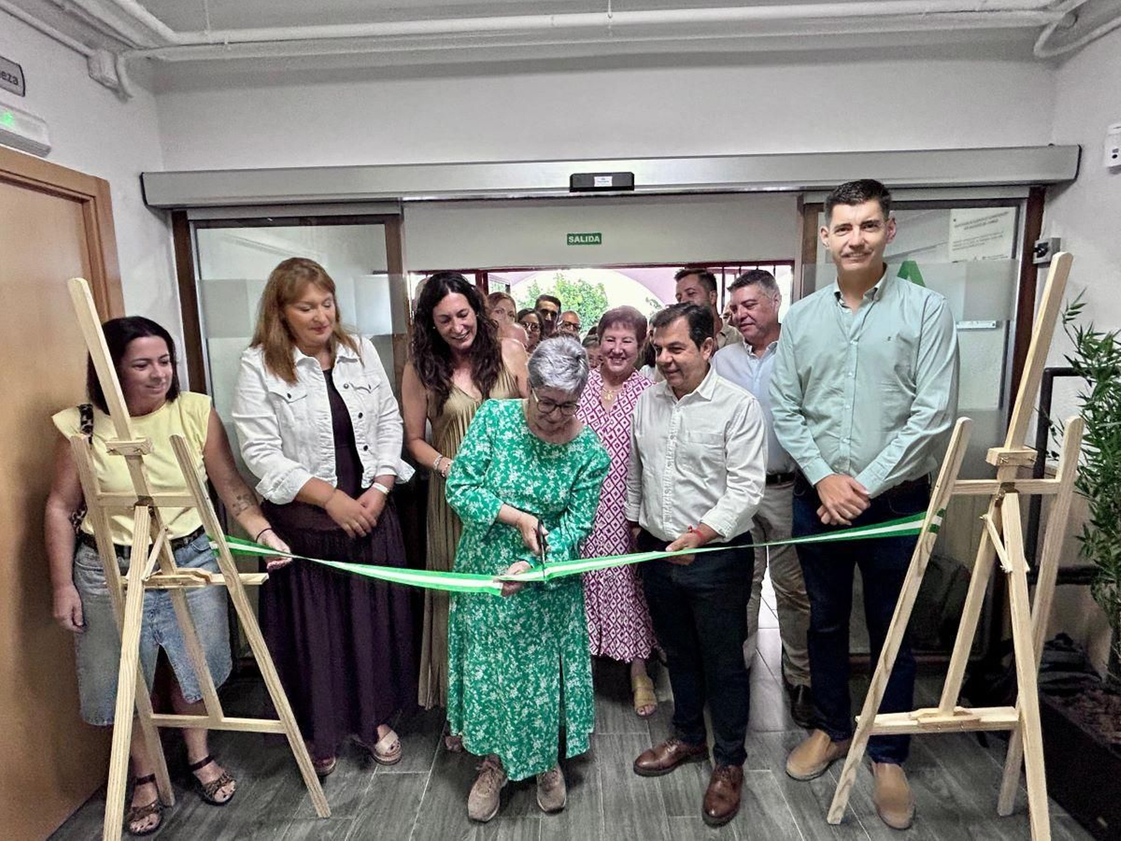 Momento de la inauguración del centro de participación activa de Valverde del Camino.