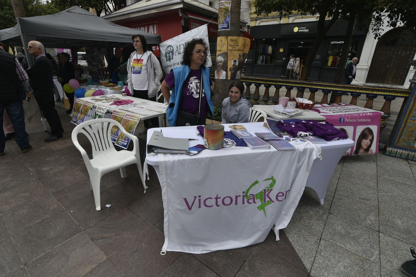 I muestra de entidades sociales Informat en La Plaza Alta