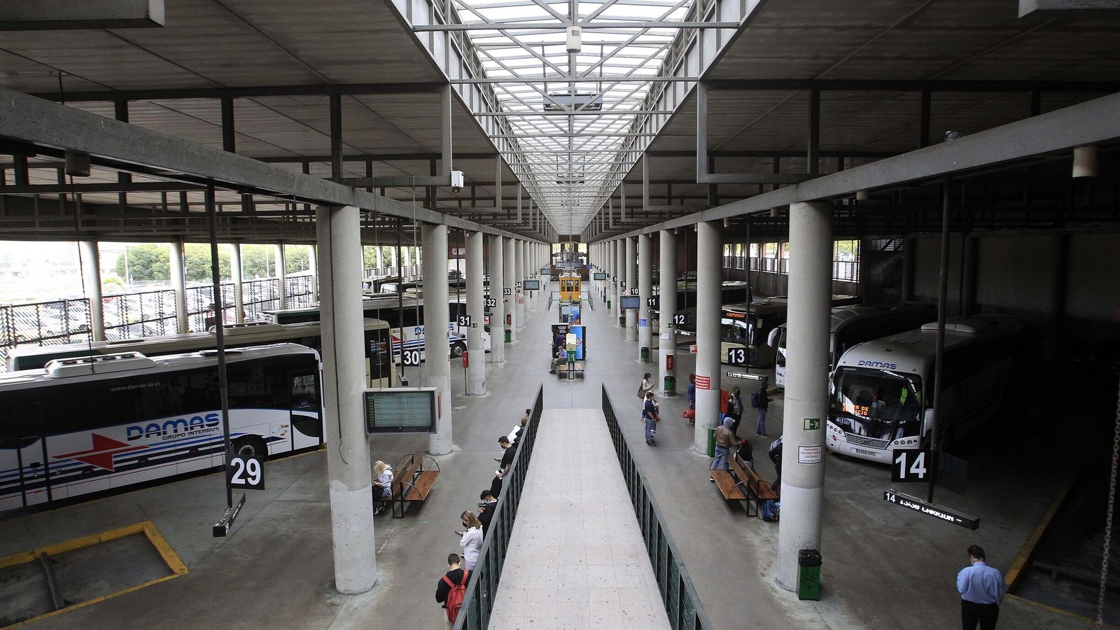 Interior de la estación Plaza de Armas.