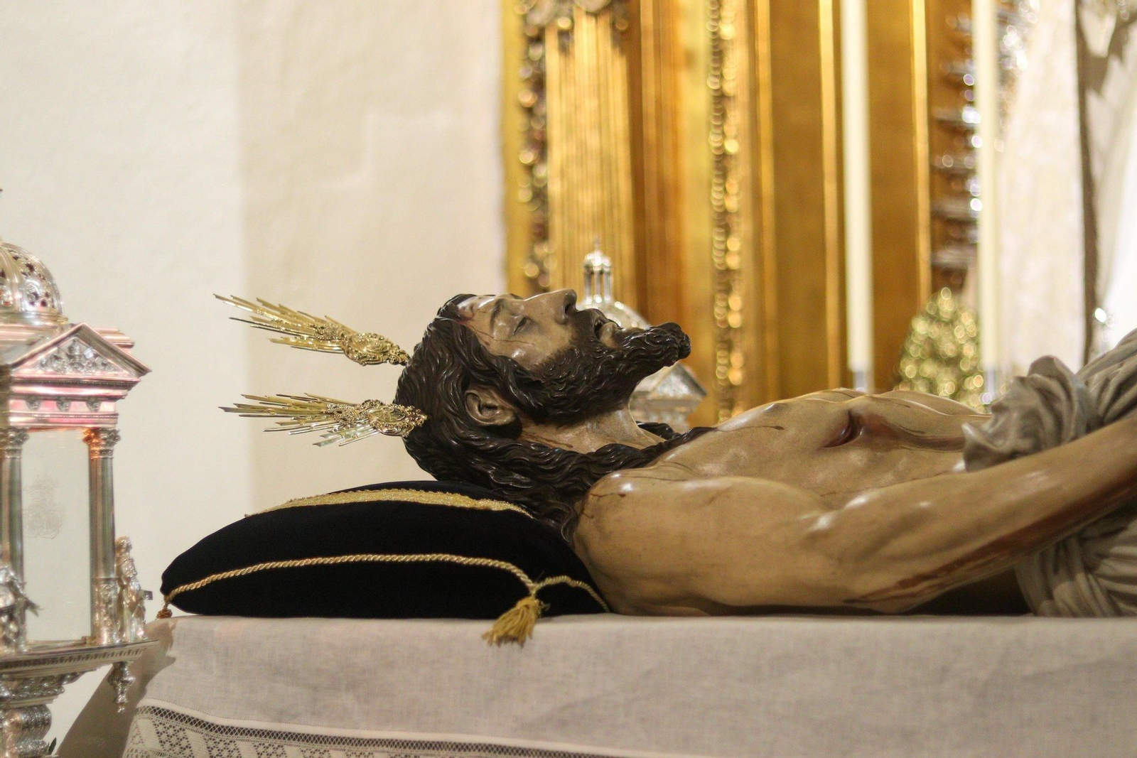 El Cristo Yacente.