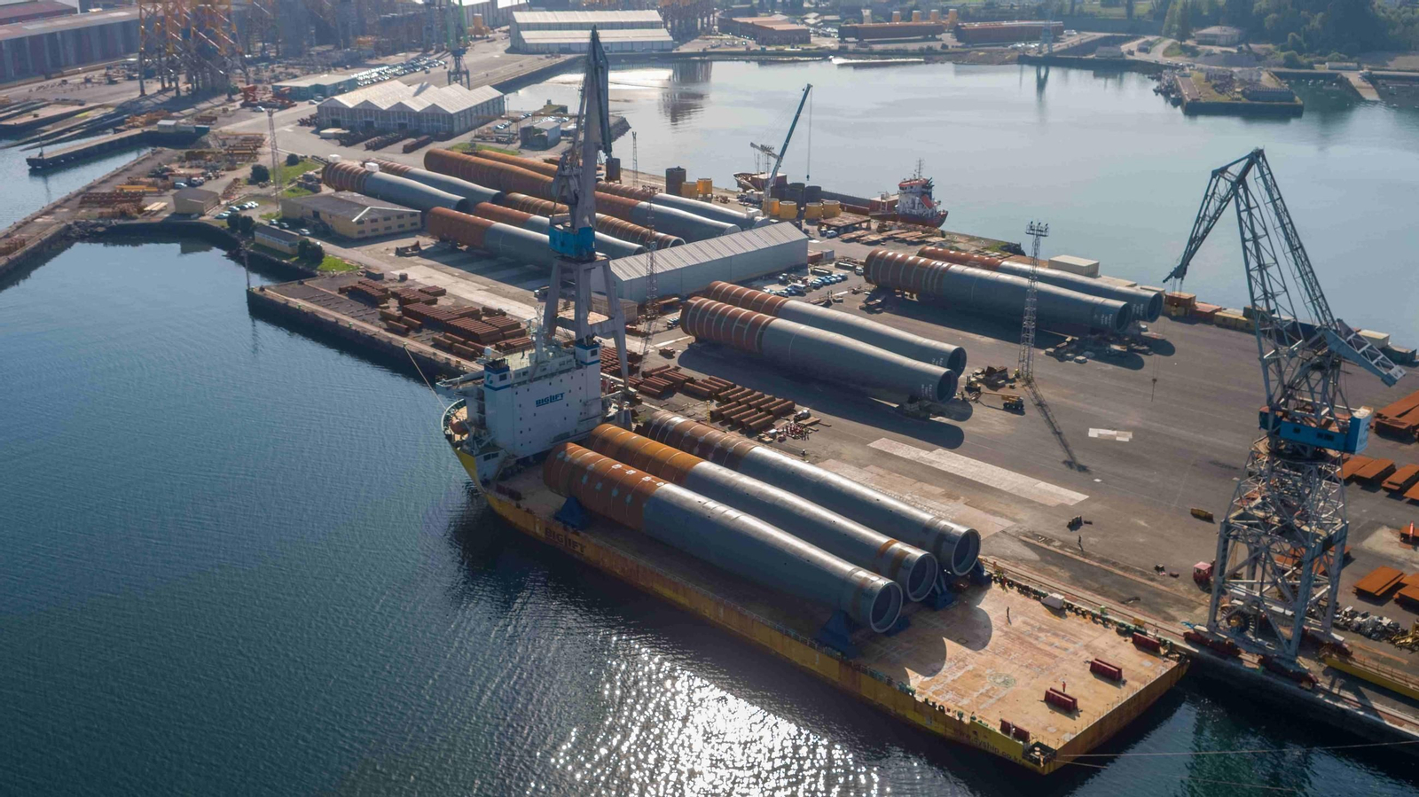Así son los monopilotes fabricados por Navantia-Windar para el parque eólico marino Windanker de Iberdrola