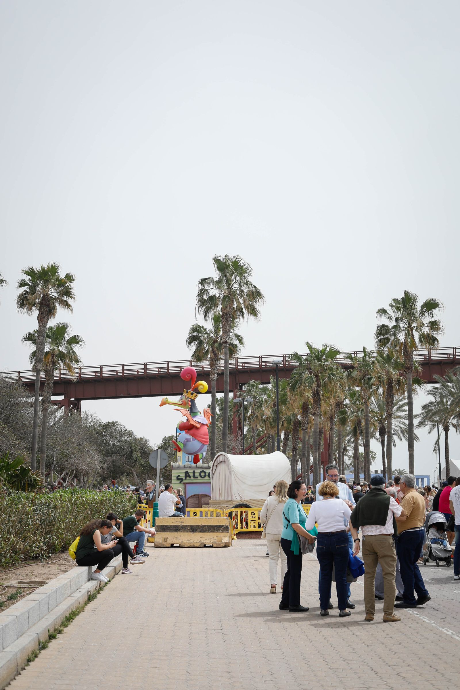 Las mejores imágenes de la "Globotá" en las fallas de Almería