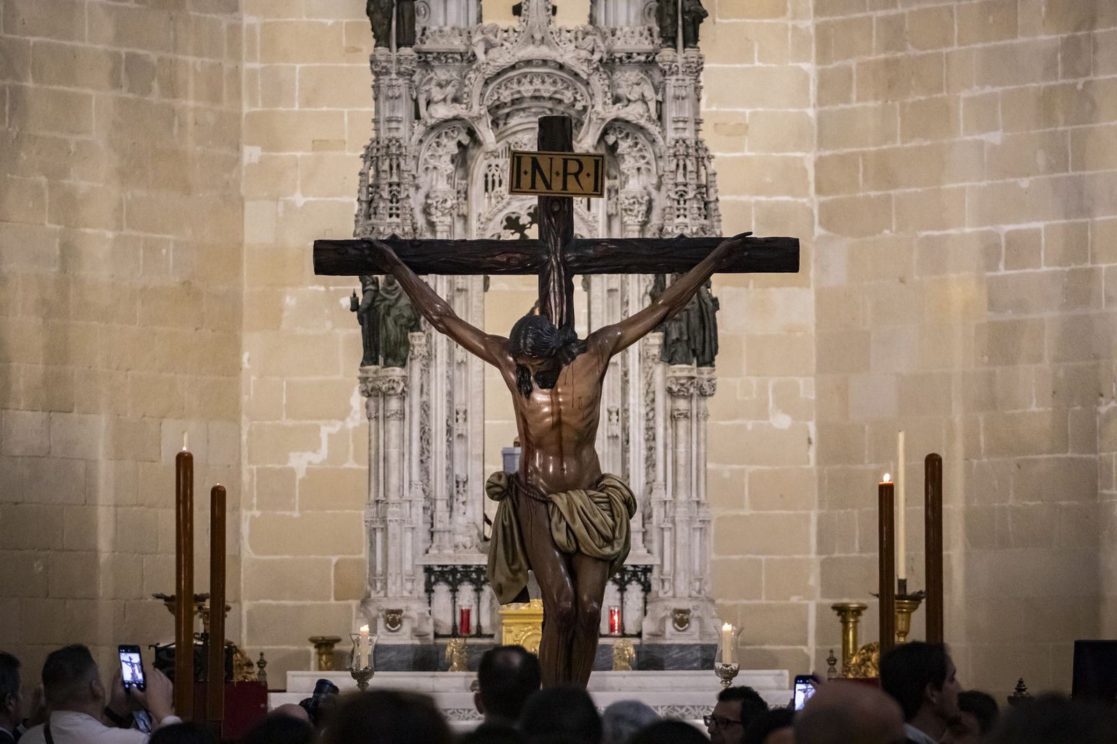 Las imágenes de los besapiés y besamanos del Segundo Domingo de Cuaresma en Jerez