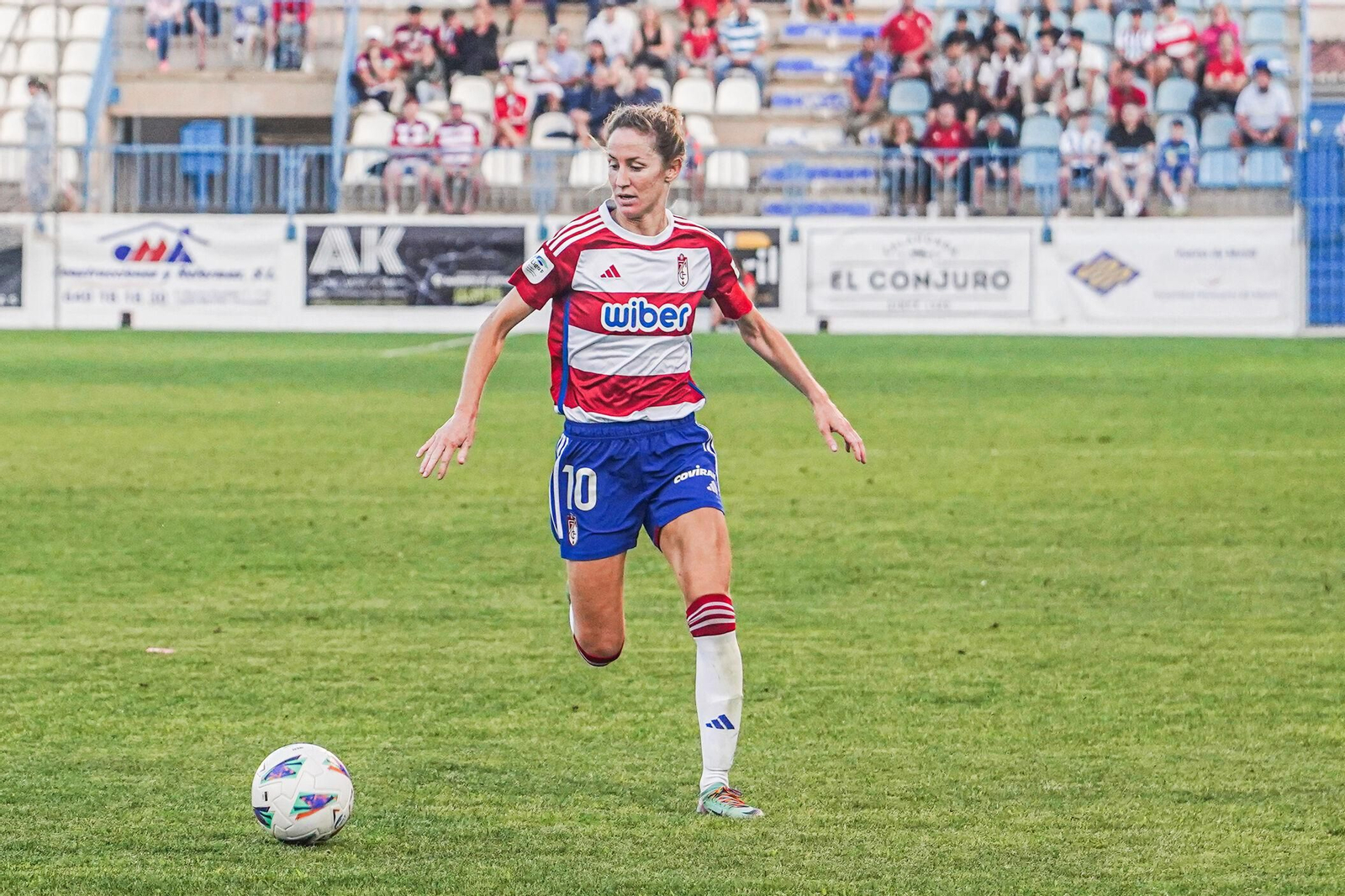 Las mejores imágenes del Granada CF - Levante UD en Motril