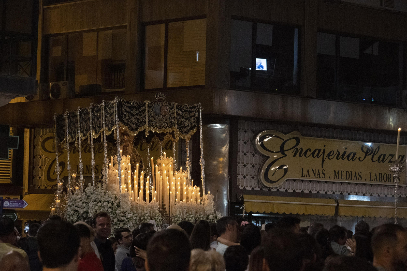 Las mejores imágenes de la procesión de la Amargura Coronada