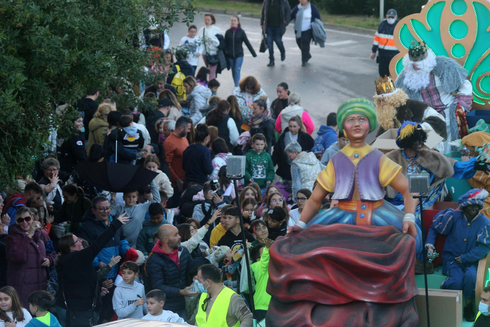 Así ha vivido el Río San Pedro su  original 'Cabalgata de la Ilusión'