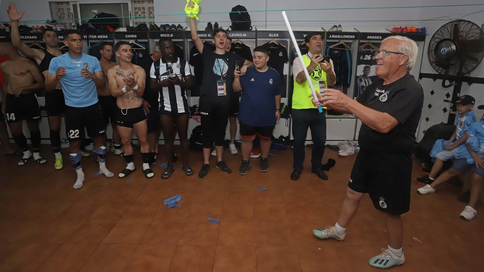Fotos de la celebración de la Balona en el estadio municipal de La Línea