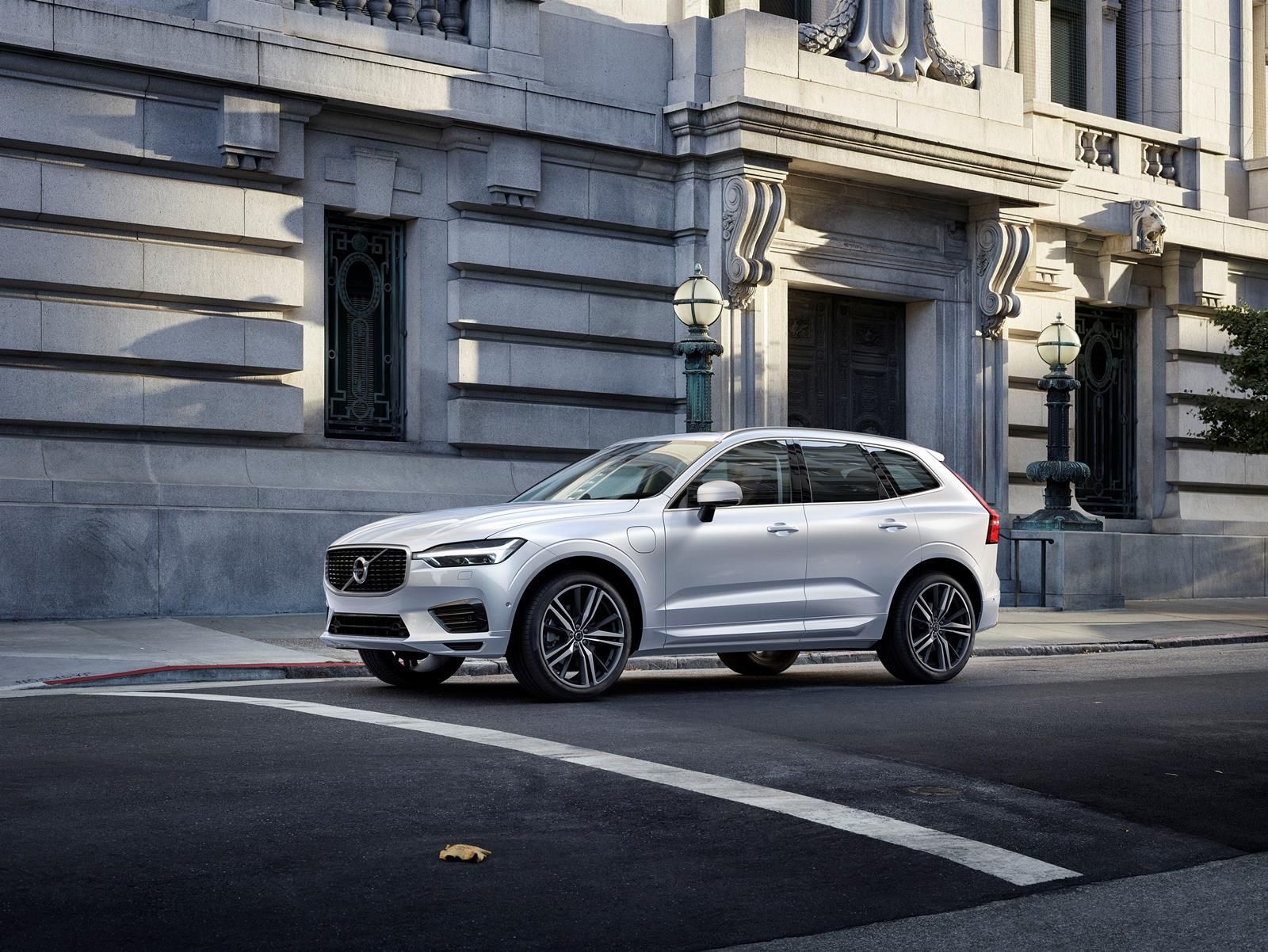 El nuevo Volvo XC60 está ya la venta desde 51.190 euros.