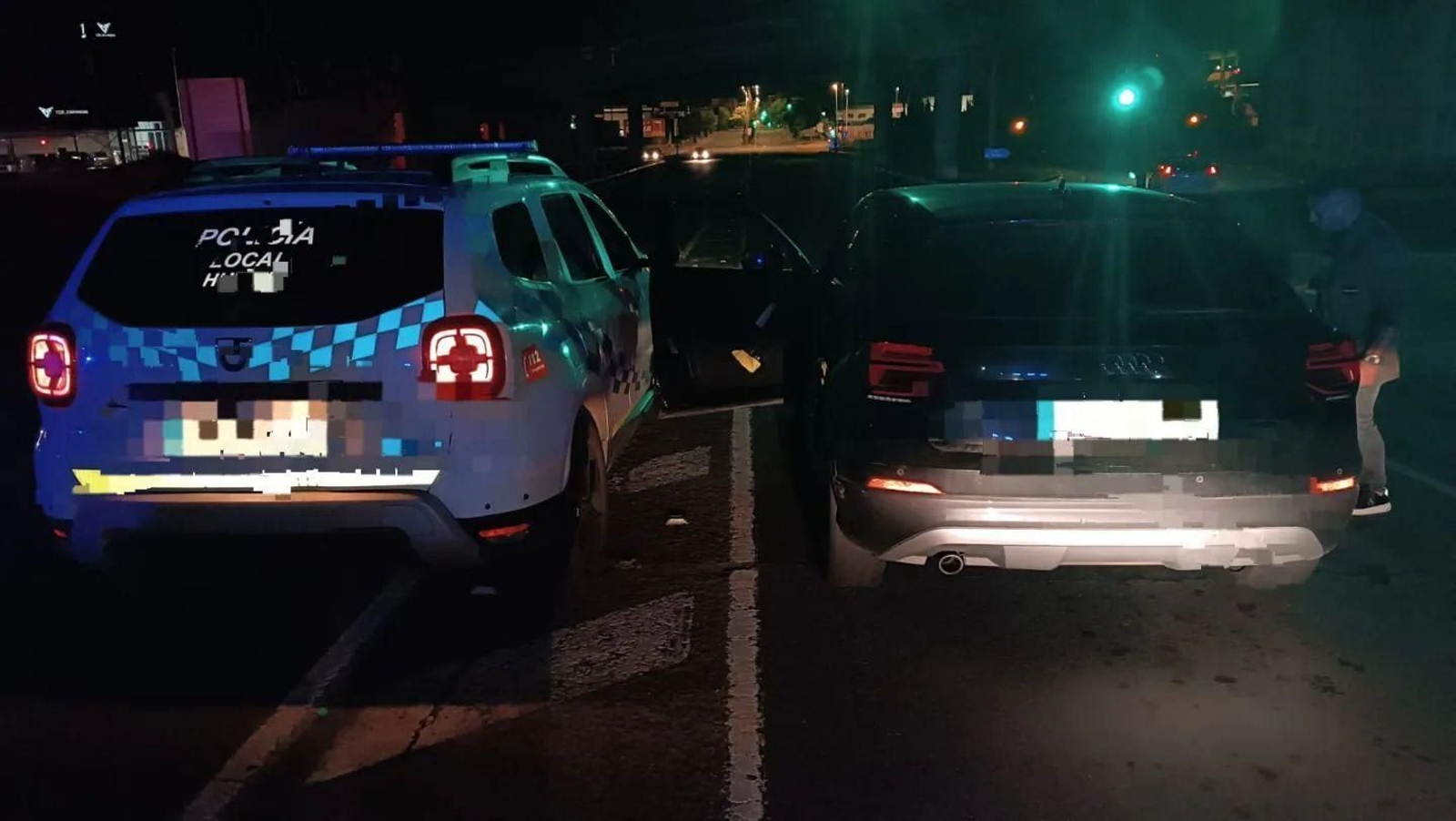 El momento de la detención del conductor en Huelva. El momento de la detención del conductor en Huelva.