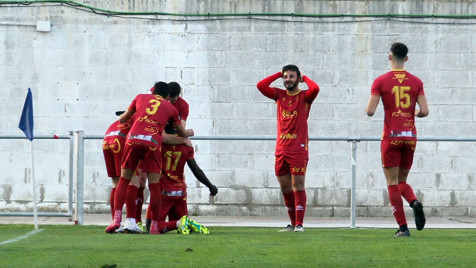 Imágenes del Xerez CD y Atco. Antoniano en La Juventud