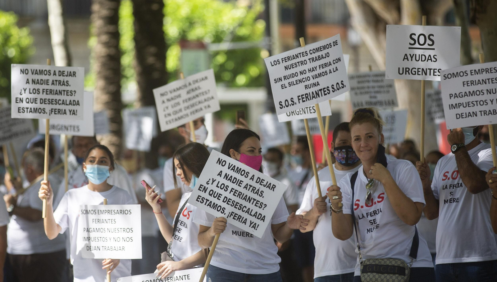Protesta de los feriantes de Sevilla este pasado martes