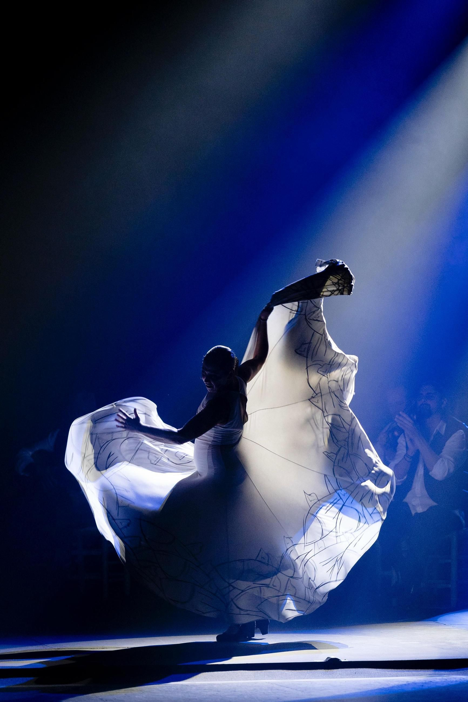 Sara Baras ‘Vuela’ con Paco de Lucía en el recuerdo