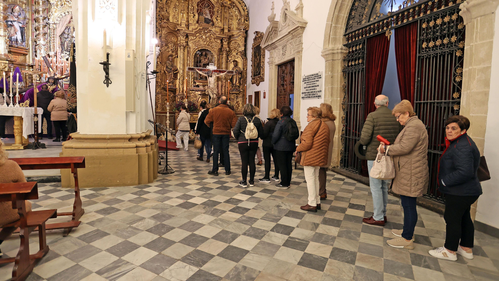 Besapiés y besamanos del primer viernes de marzo de la cuaresma de Jerez