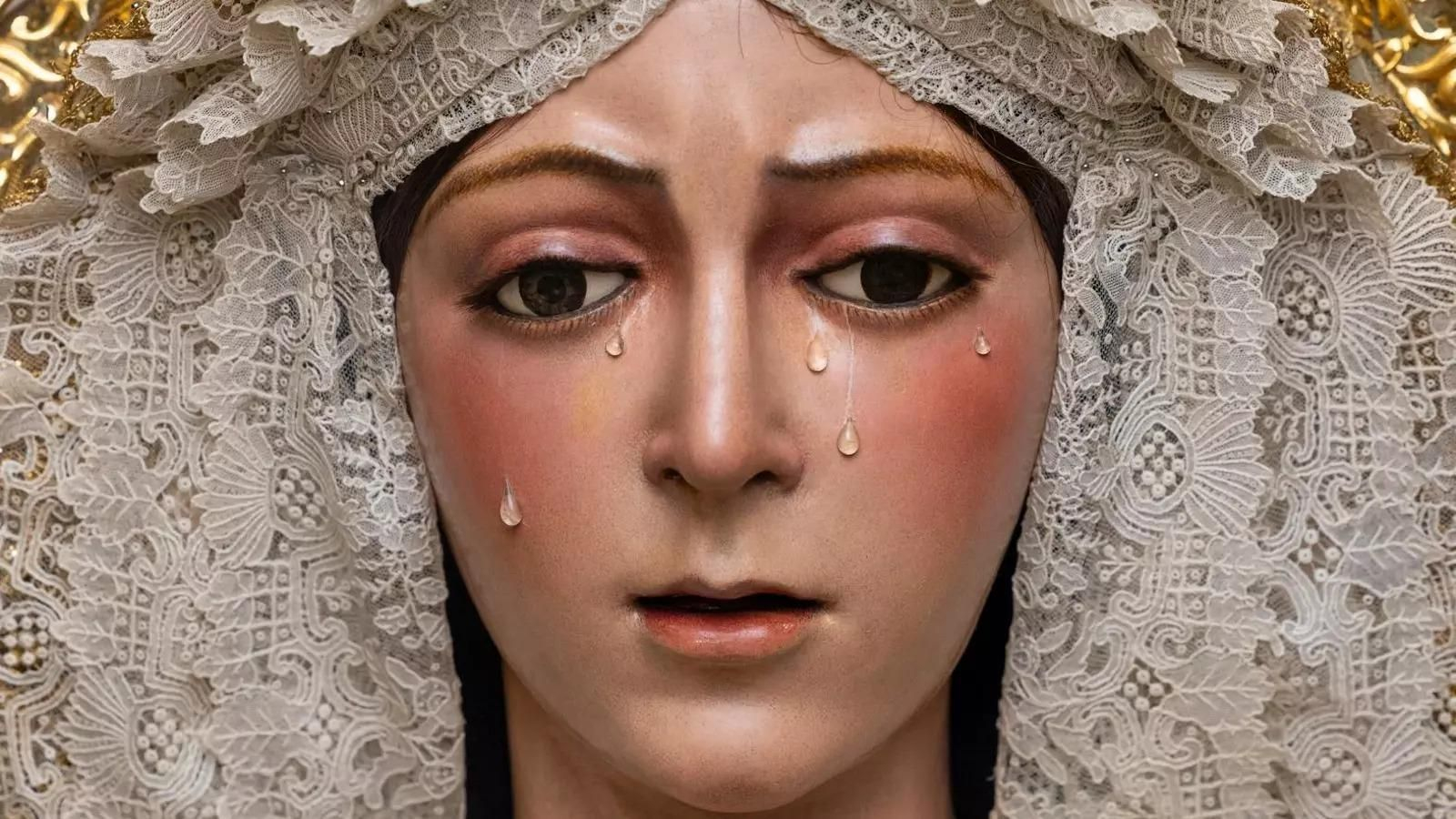 La Esperanza Macarena tras la intervención de Pedro Manzano. /