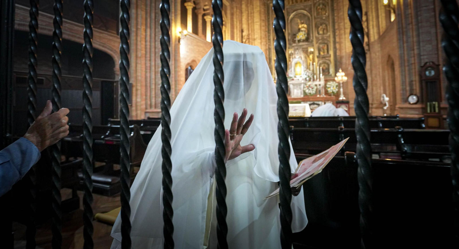 Imágenes de la despedida de las Esclavas de Santísimo Sacramento de Jerez