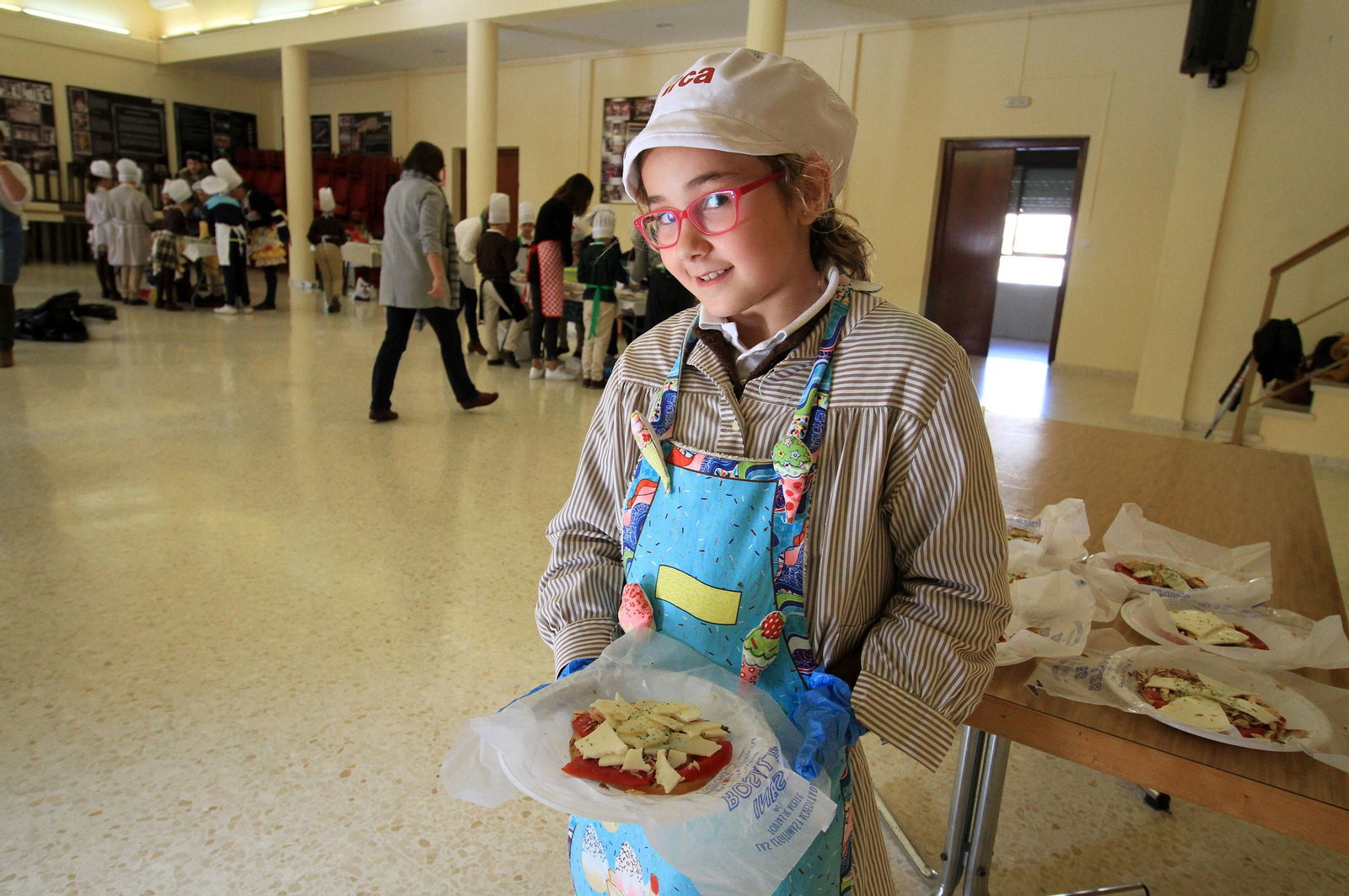 Imágenes del "Masterchef" realizado en las Teresianas con motivo de la celebración del 28-F