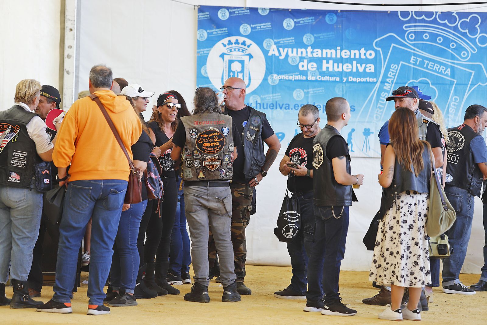 Imágenes de la Concentración del Grupo Motero Descubridores en Huelva