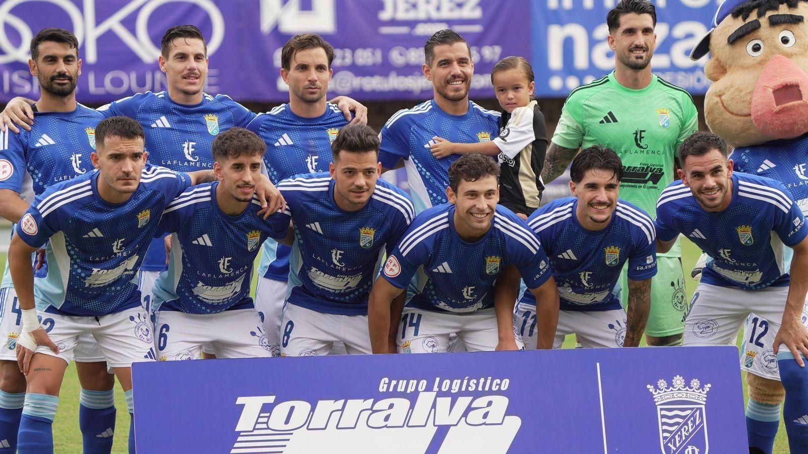 Once del Xerez en su último partido de liga.