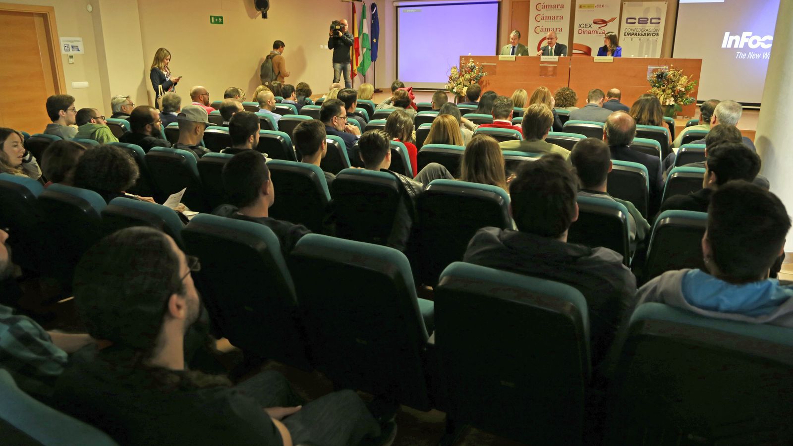 Asistentes a la jornada sobre el 'Brexit' celebrada en el Centro Empresarial de Jerez.