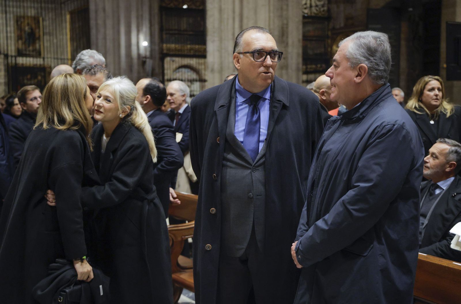 Misa funeral por las víctimas de Adamuz y el maquinista sevillano fallecido en Gelida