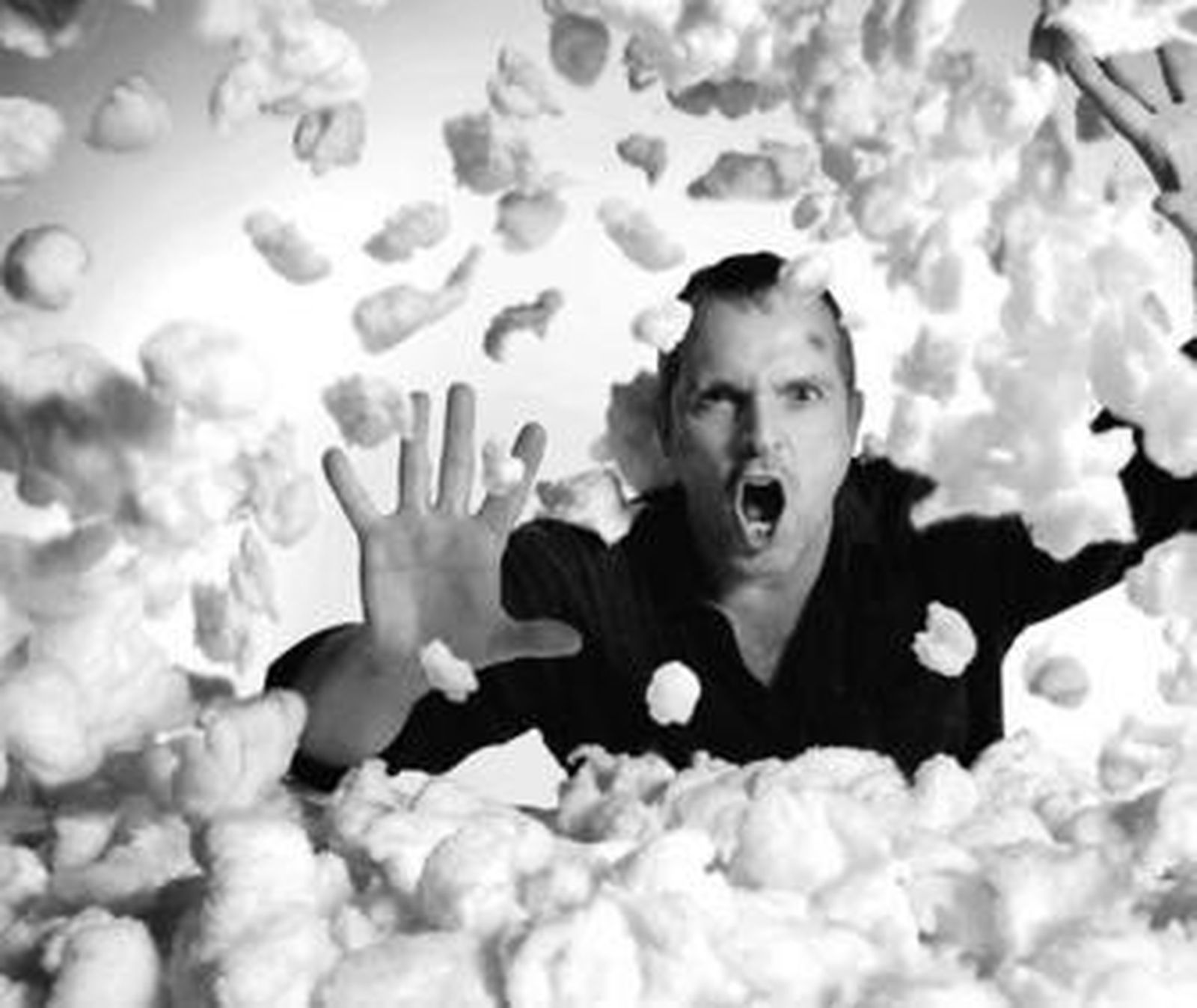 Una imagen promocional de Miguel Bosé.