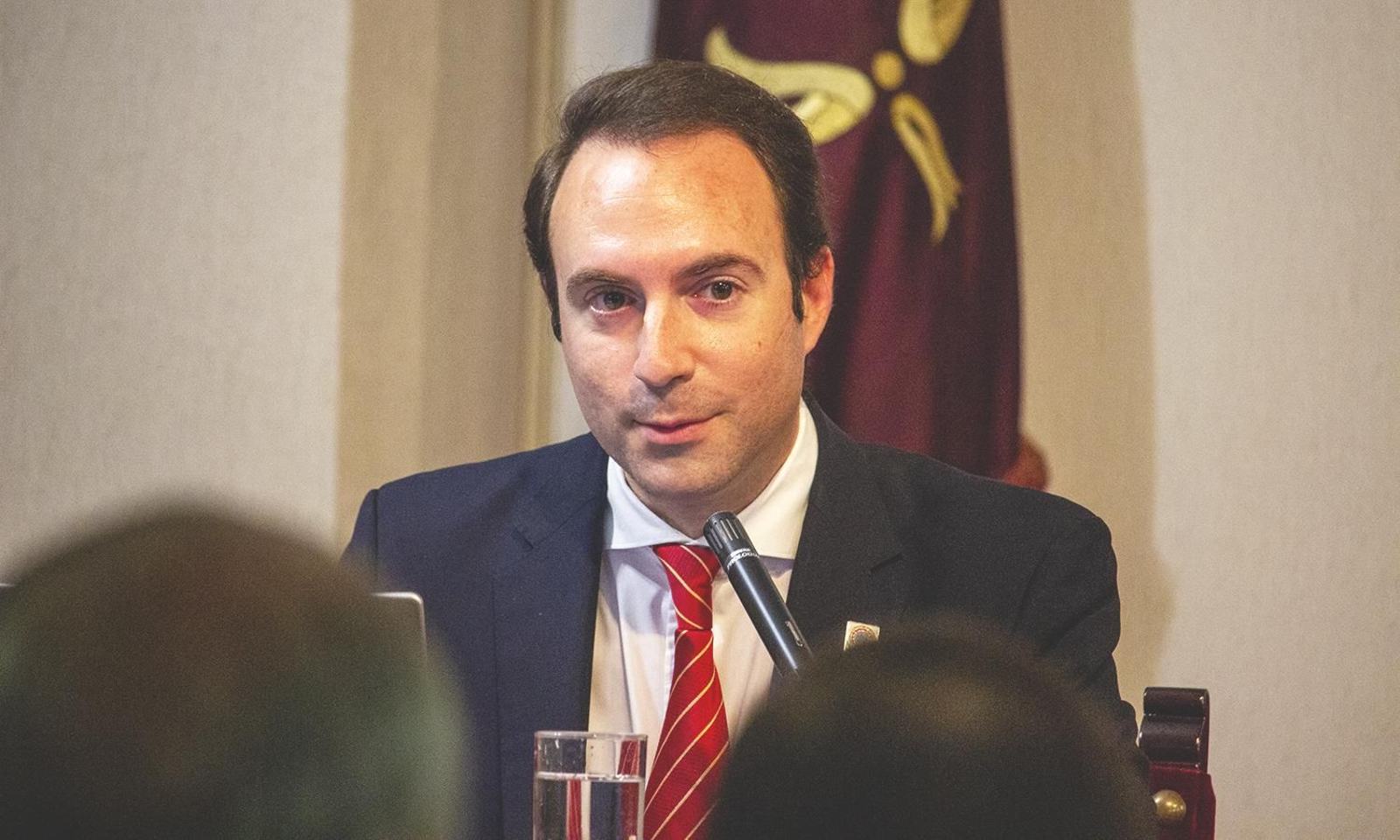 Álvaro Cabezas y su visión actualizada de la pintura de Jerez en el siglo XIX