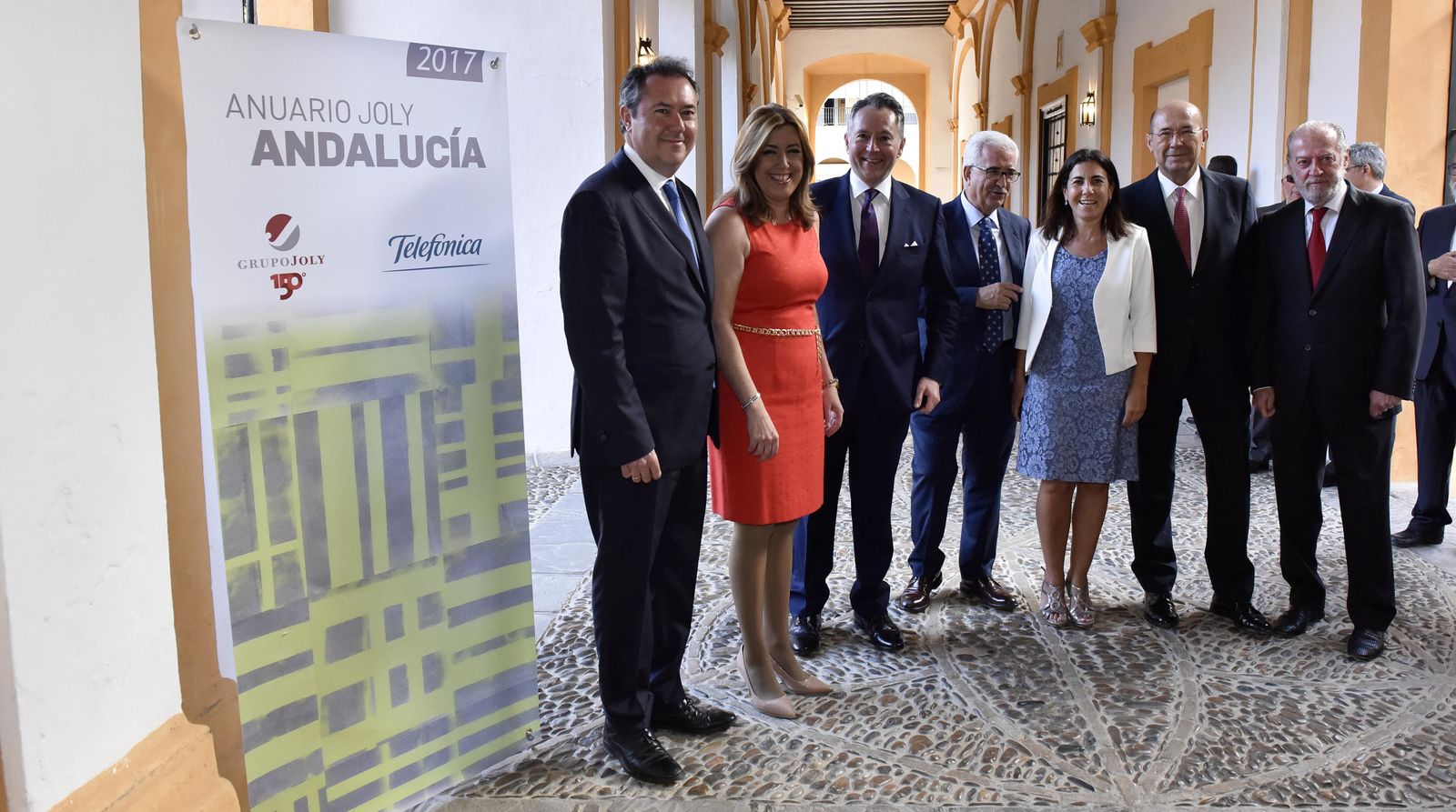Juan Espadas, Susana Díaz, José Joly, Manuel Jiménez Barrios, vicepresidente de la Junta; María Jesús Almazor, Francisco Ferraro y Fernando Rodríguez Villalobos, presidente de la Diputación de Sevilla.