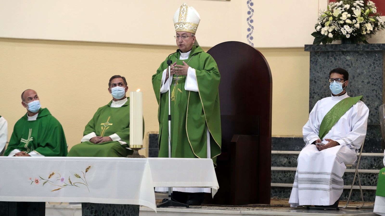 El obispo de Jerez visita San Rafael
