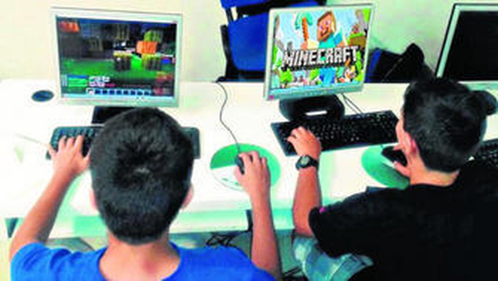 En los talleres, campamentos y cursos de ConMasFuturo los niños aprenden en un divertido entorno tecnológico.