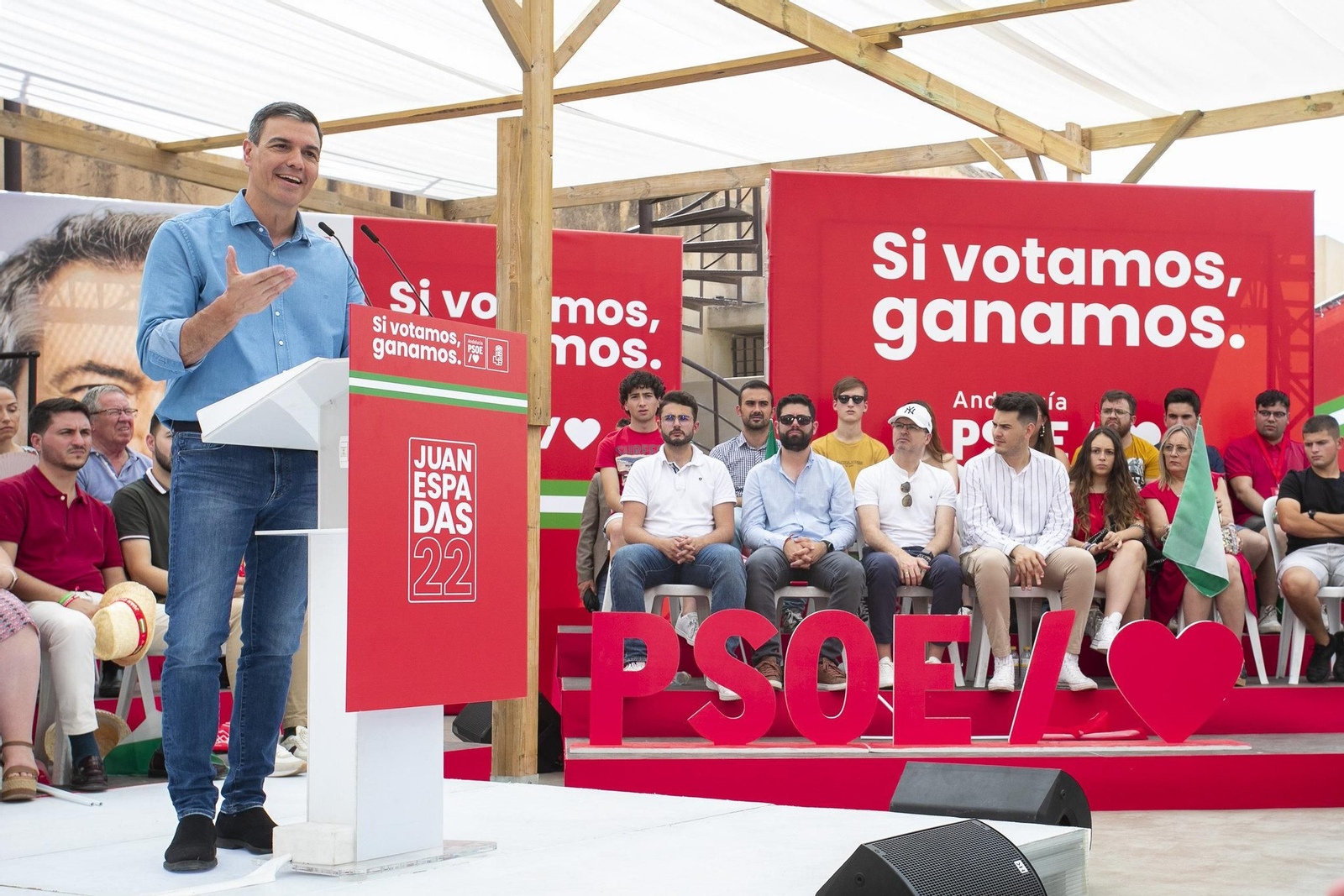 Así ha comenzado la campaña Juan Espadas con Pedro Sánchez, en Almería