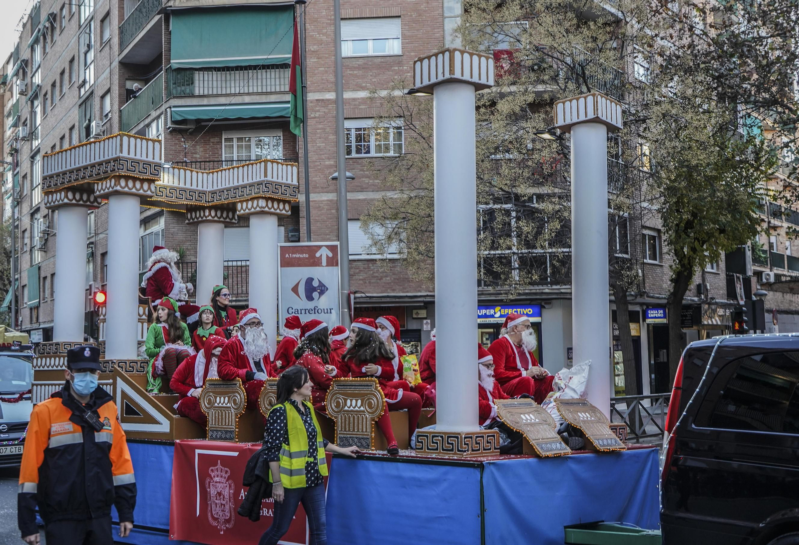 Así ha sido la cabalgata de Papá Noel en Granada