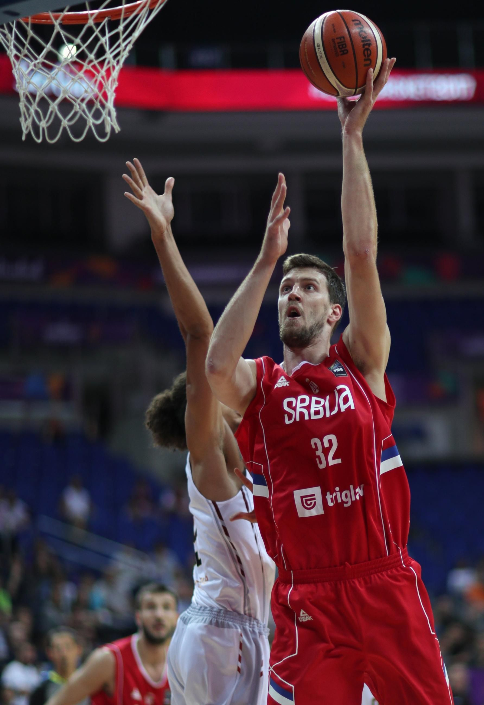 La carrera de Ognjen Kuzmic, en fotos