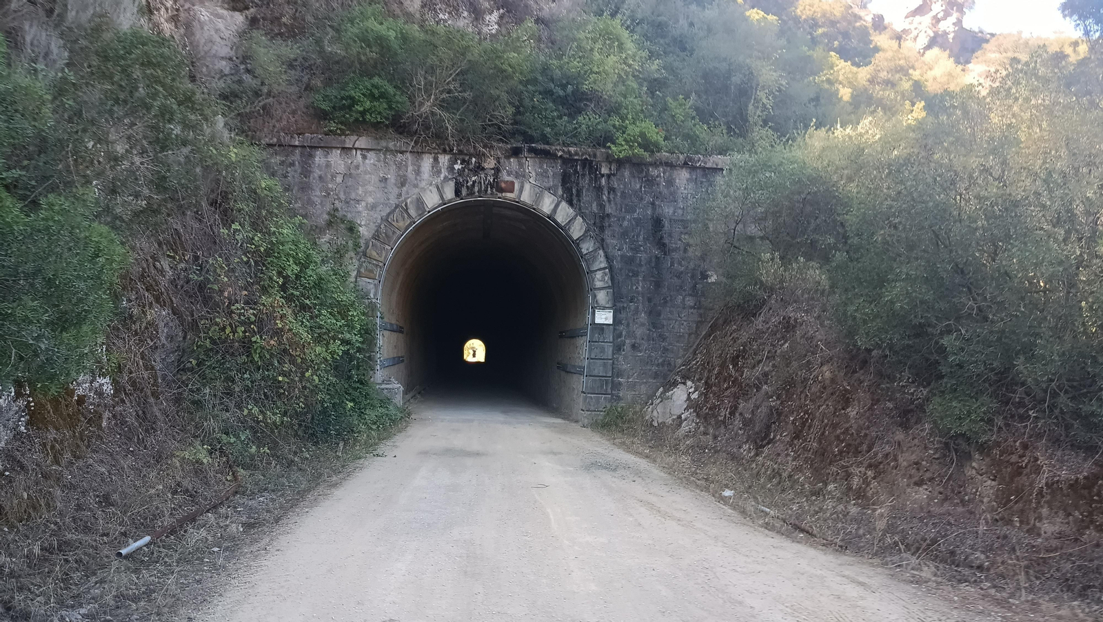 Atravesaremos varios túneles.