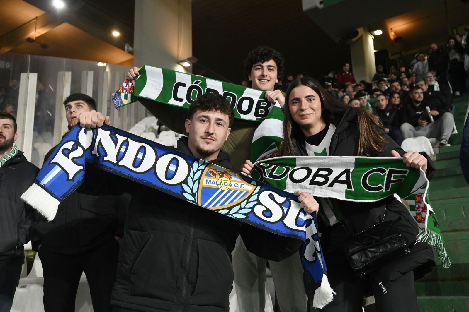 Las fotos del espectacular ambiente en El Arcángel en el derbi andaluz entre Córdoba CF y Málaga