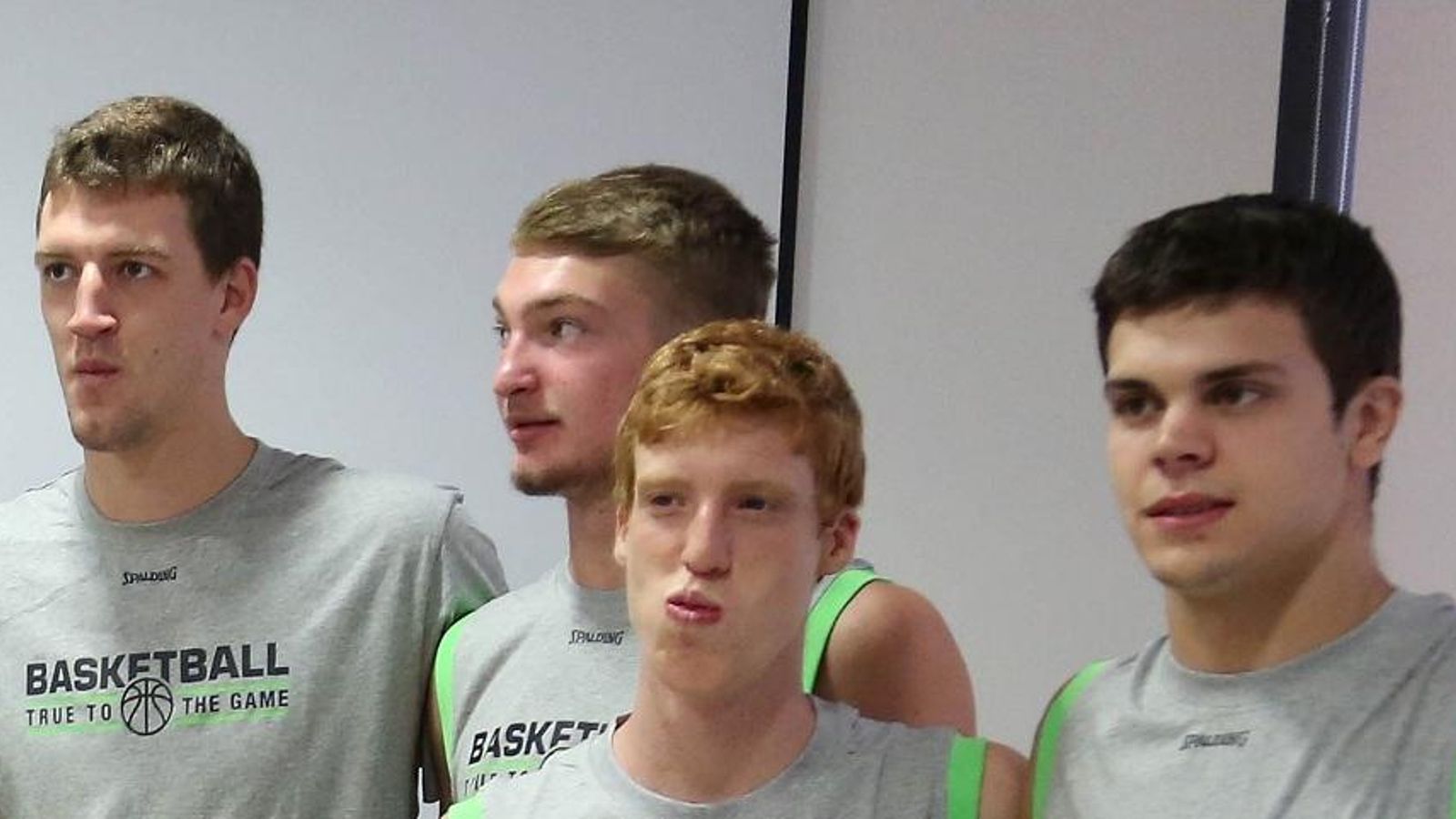 Kuzmic, Domas Sabonis, Alberto Díaz y Dejan Todorovic.