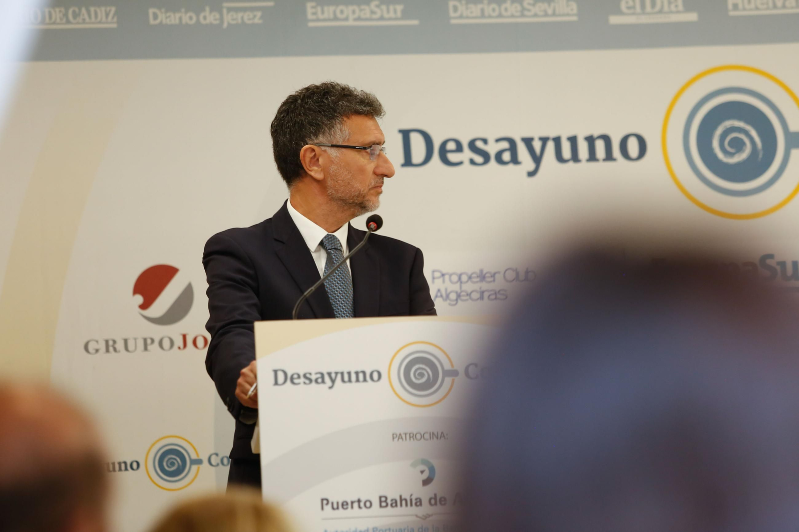 Las fotos del desayuno coloquio de Europa Sur y el Propeller Club de Algeciras con Antonio Sanz