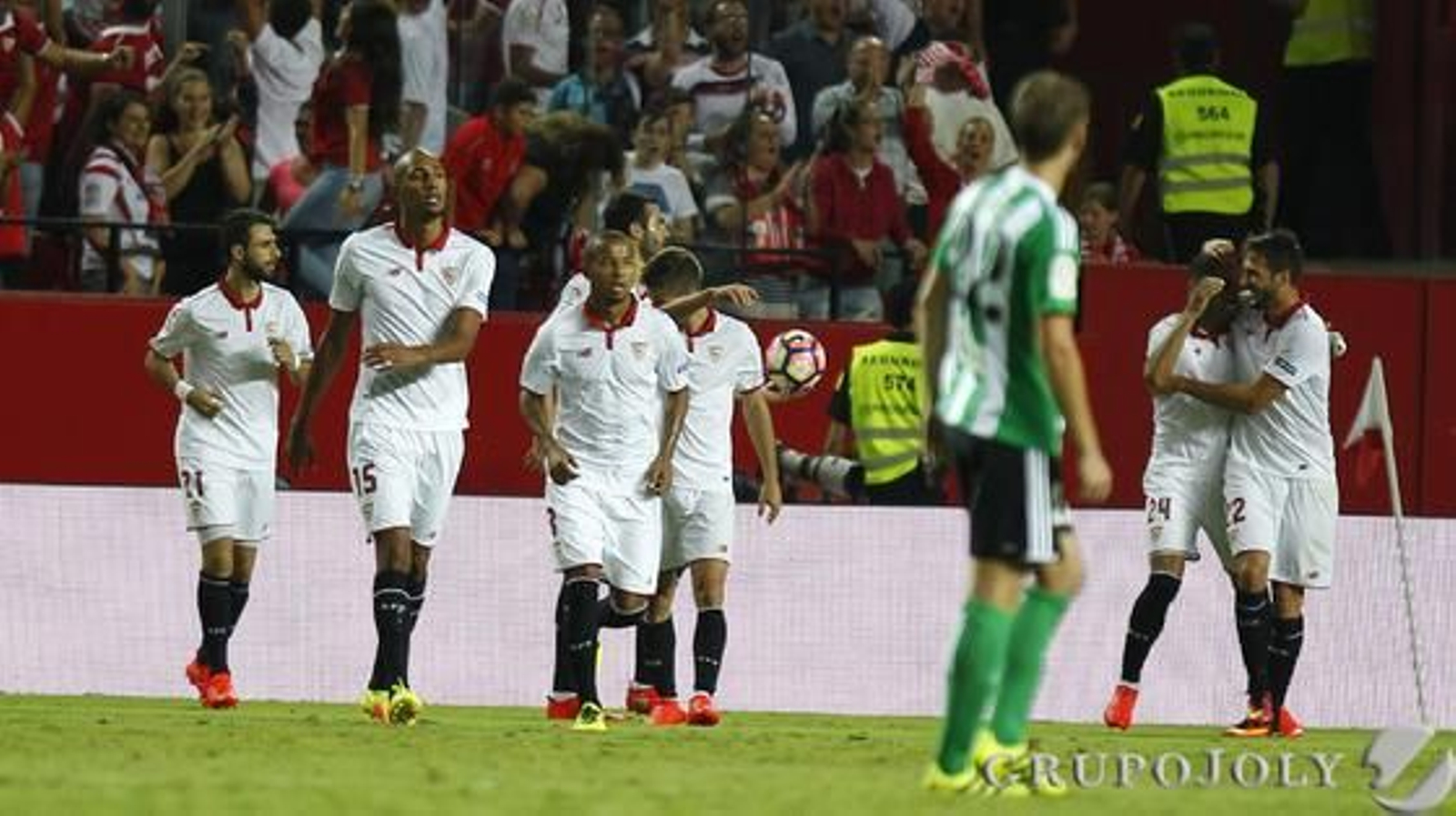 Fotos: Antonio Pizarro y Juan Carlos Muñoz