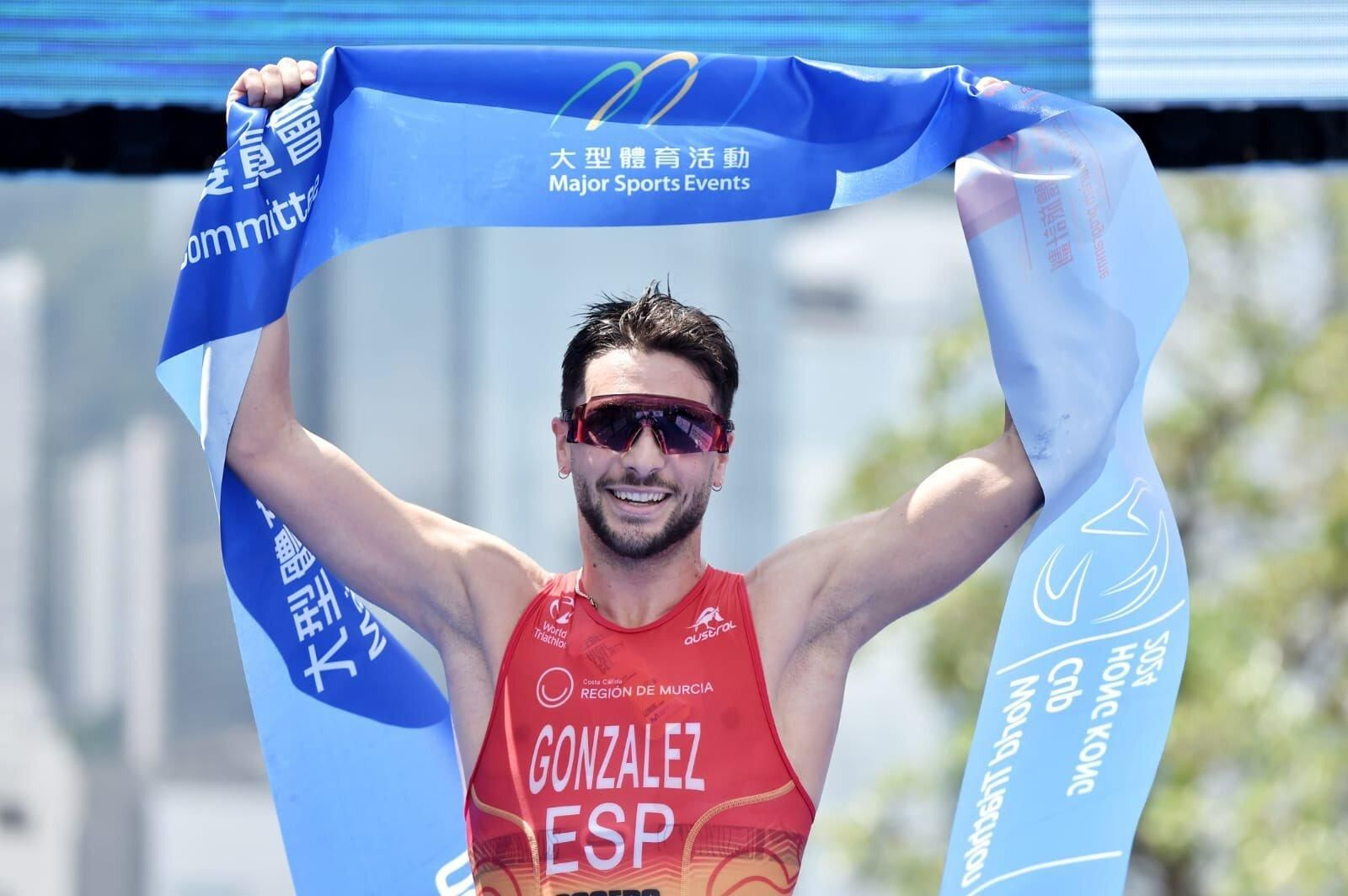 Alberto González, su oro en Hong Kong en imágenes